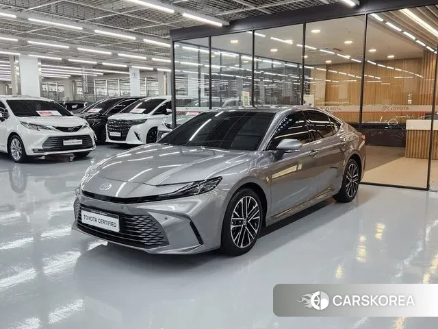 Toyota Camry (XV80) 2025 Серый из Кореи