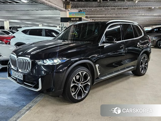 BMW X5 (G05) 2024 Черный из Кореи