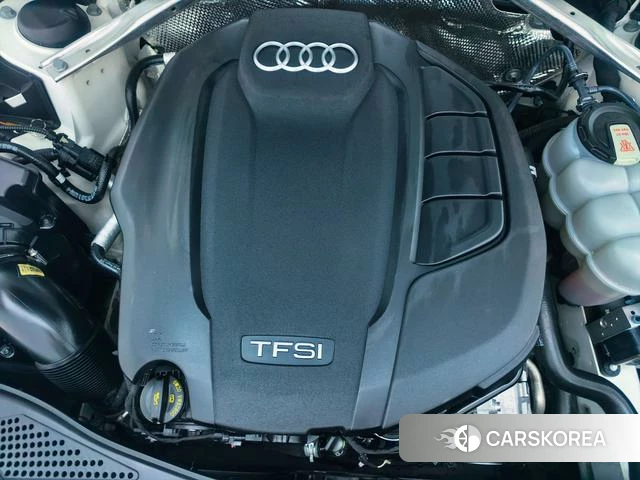 Audi A4L 2022 Белый из Китая