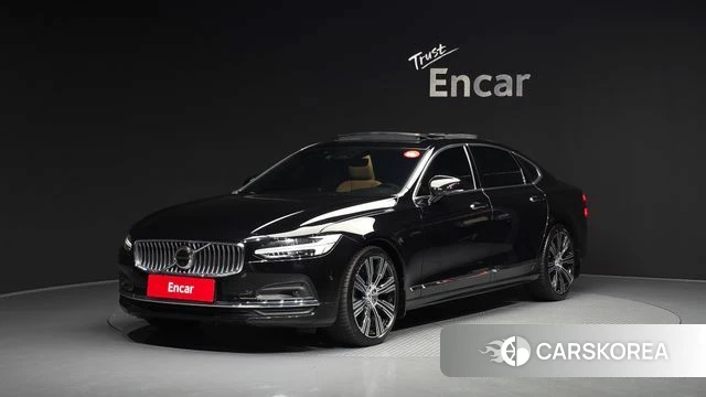 Volvo S90 2022 Черный из Кореи