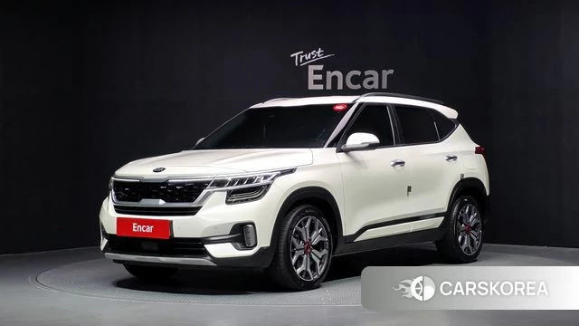 Kia Seltos 2021 Белый из Кореи