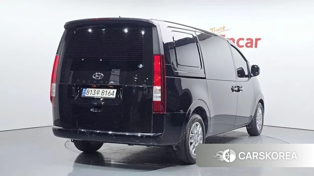 Hyundai Staria 2022 Черный из Кореи