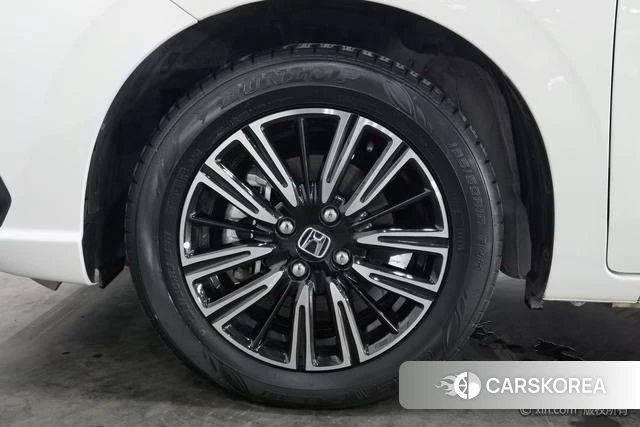 Honda Fit 2023 Белый из Китая
