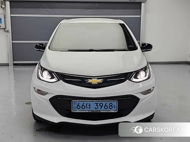 Chevrolet (GM Daewoo) Bolt EV 2018 Белый из Кореи