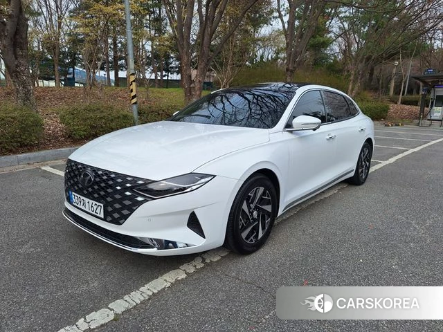 Hyundai The New Grandeur IG Hybrid 2022 Белый из Кореи