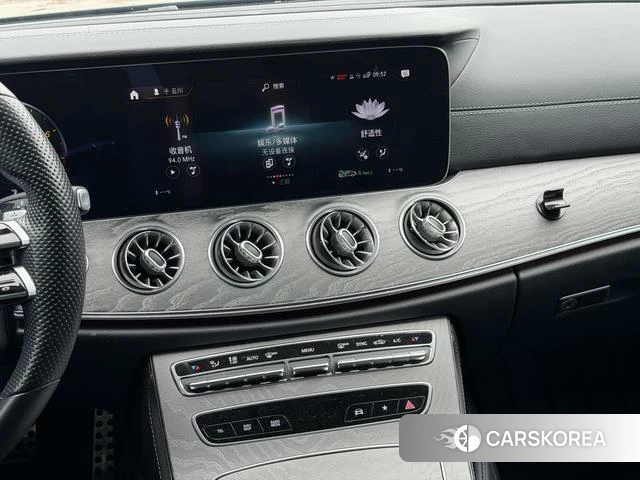 Mercedes-Benz CLS 2022 Зеленый из Китая