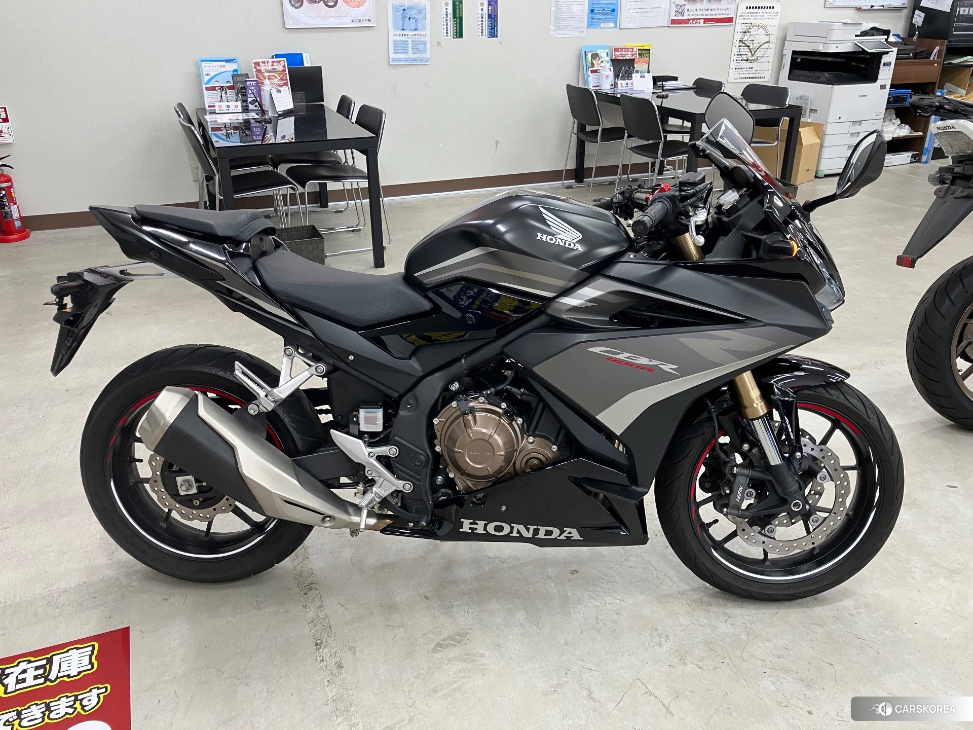 Проданный Honda CBR400R ABS 2024 из Японии