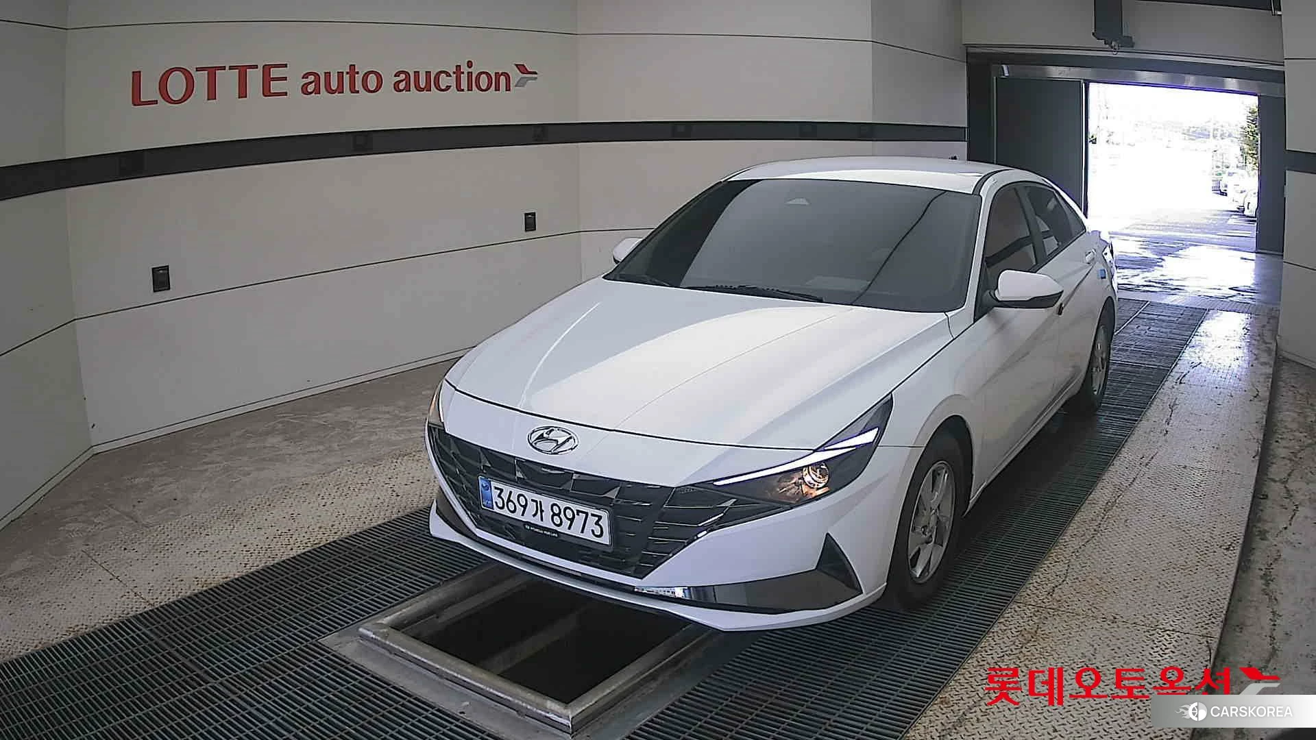 Hyundai Avante 2021 Белый из Кореи