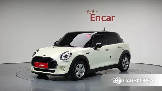 Mini Cooper 2019 Жемчужный цвет из Кореи