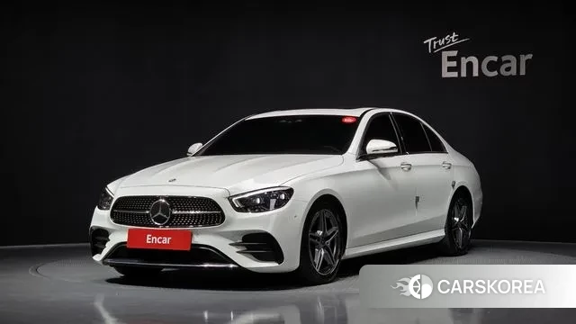 Mercedes-Benz E-Class W213 2022 Белый из Кореи