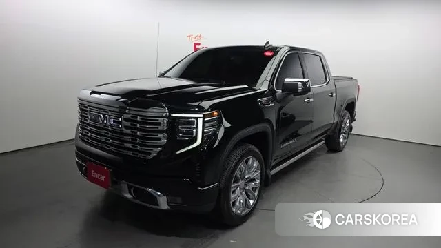 GMC Sierra 2023 Черный из Кореи