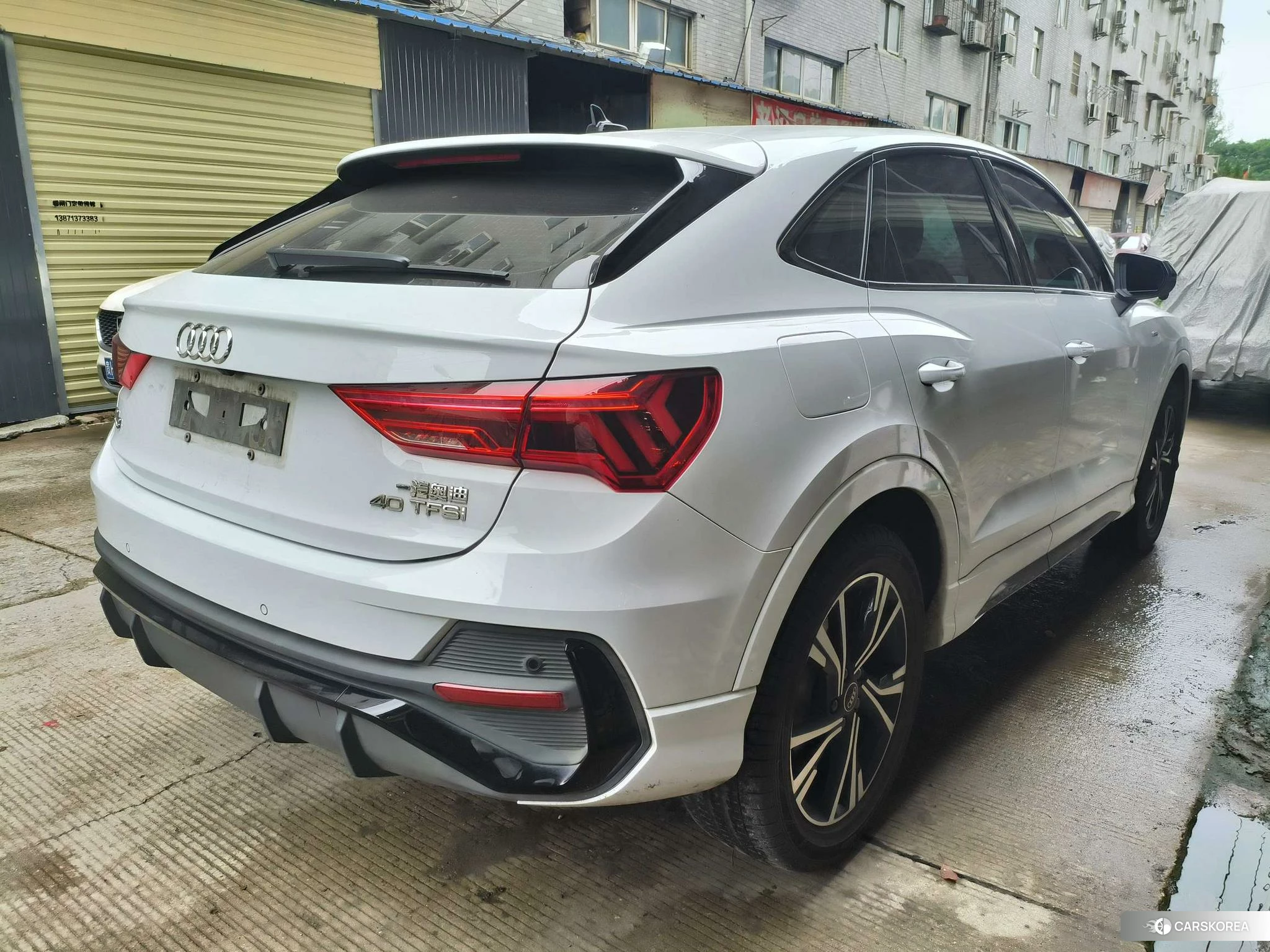 Audi Q3 2021 Белый из Китая