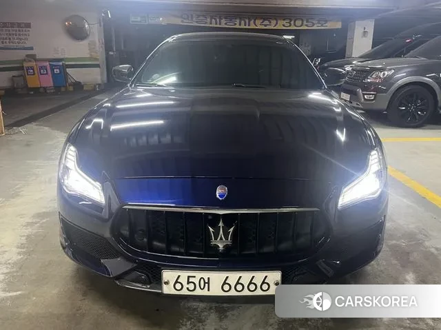 Maserati Quattroporte 2018 Синий из Кореи