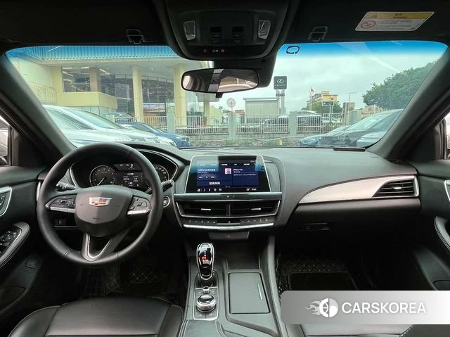 Cadillac CT5 2022 Темно-серый из Китая