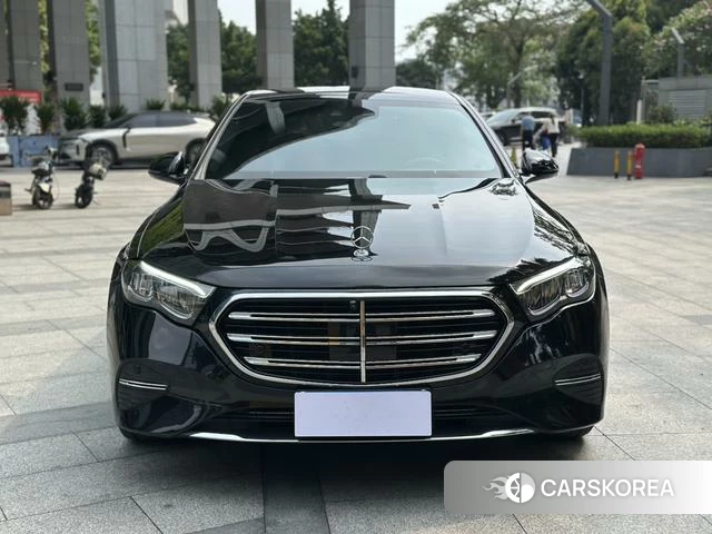 Mercedes-Benz E-class 2025 Черный из Китая