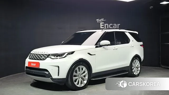 Land Rover Discovery 5 2022 Белый из Кореи