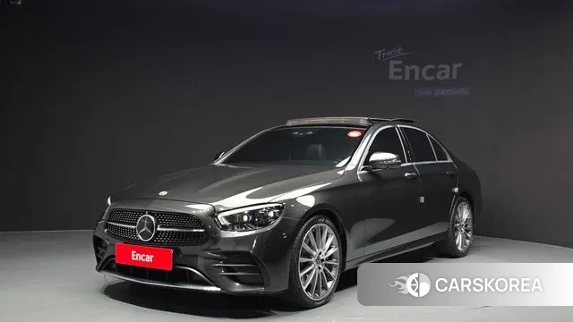 Mercedes-Benz E-Class W213 2022 Серый из Кореи