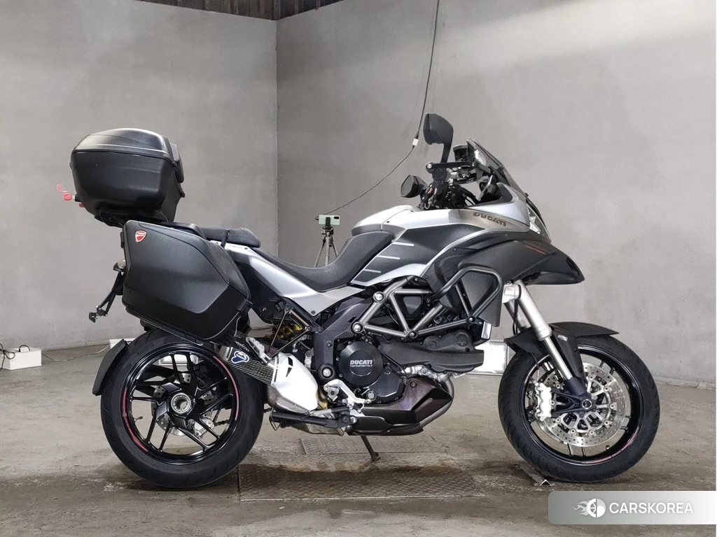 Проданный Ducati MULTISTRADA 1200 S 2013 из Японии