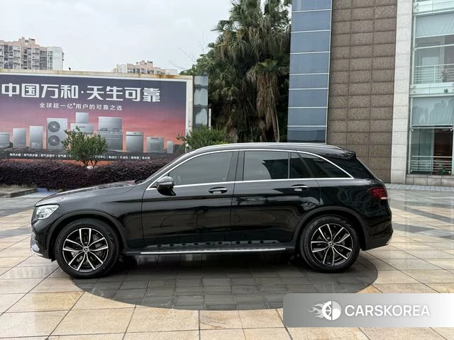 Mercedes-Benz GLC 2022 Черный из Китая