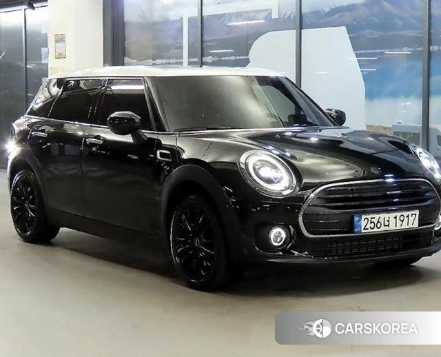 Mini Cooper D Clubman 2021 Черный из Кореи
