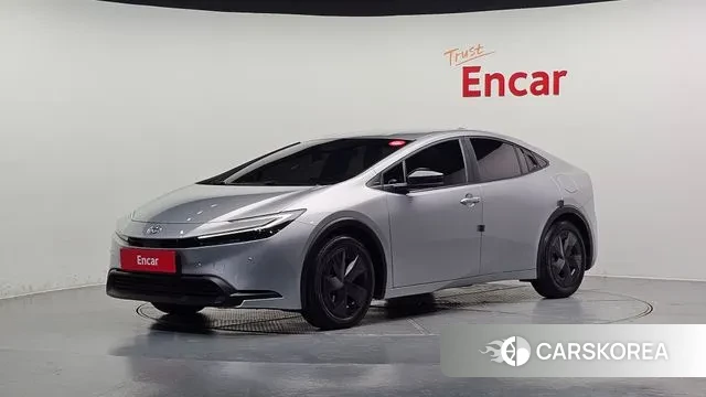 Toyota Prius 5th Generation 2024 Серебряный из Кореи