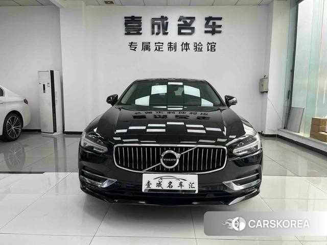 Volvo S90 2020 Черный из Китая