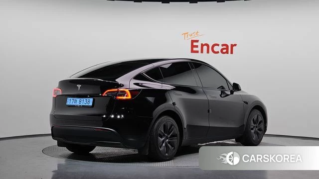 Tesla Model Y 2024 Черный из Кореи