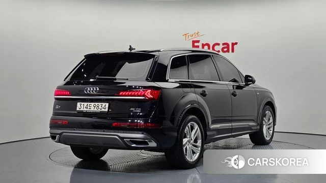 Audi Q7 (4M) 2021 Черный из Кореи