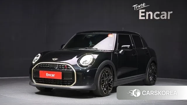 Mini Cooper S 4th Generation 2024 Черный из Кореи