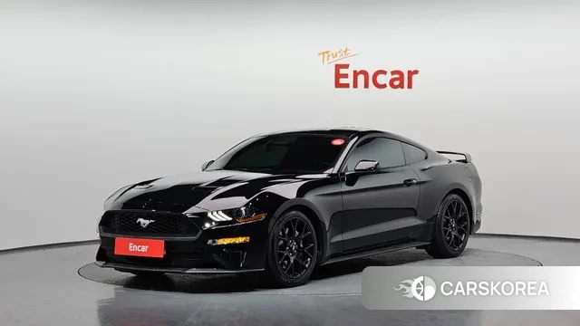 Ford Mustang 2018 Черный из Кореи