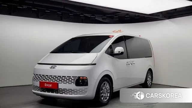 Hyundai Staria 2021 Белый из Кореи