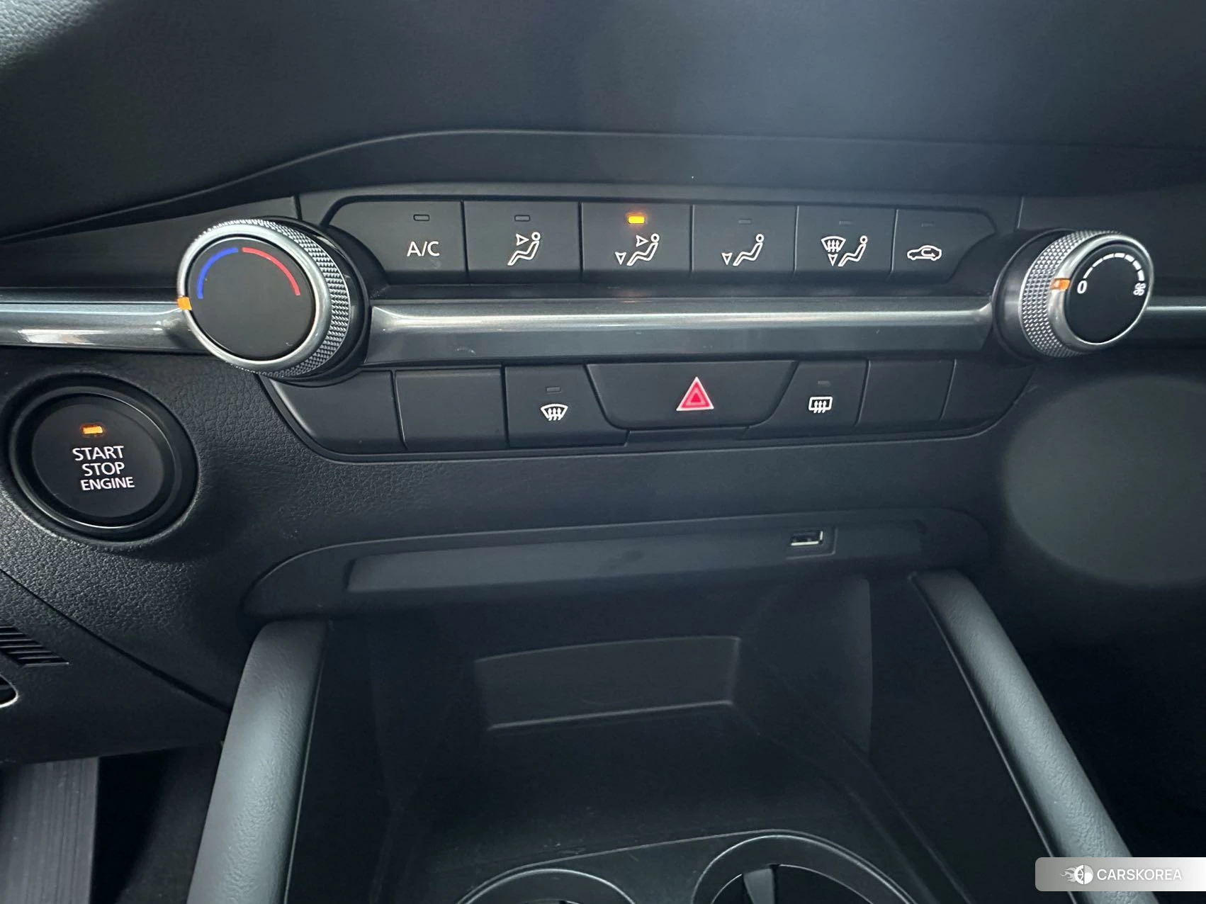 Mazda 3 2021 Черный из Китая