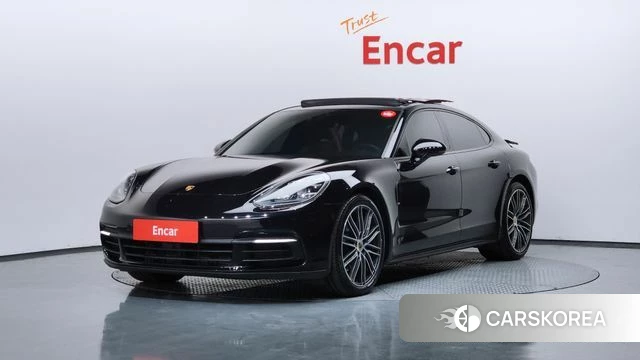 Porsche Panamera (971) 2018 Черный из Кореи