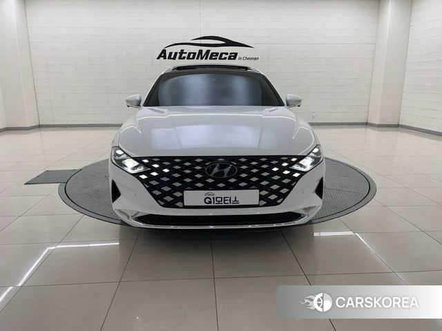 Hyundai The New Grandeur IG Hybrid 2022 Белый из Кореи