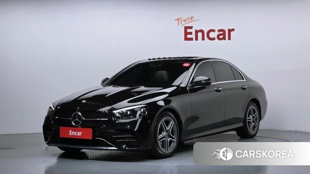 Mercedes-Benz E-Class W213 2023 Черный из Кореи