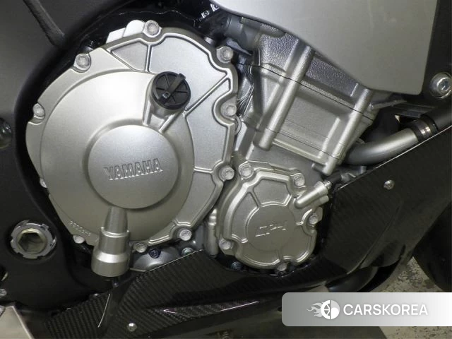 Engine photo
