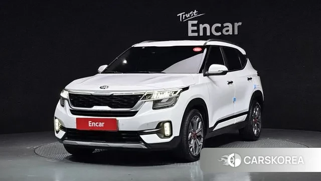 Kia Seltos 2019 Белый из Кореи