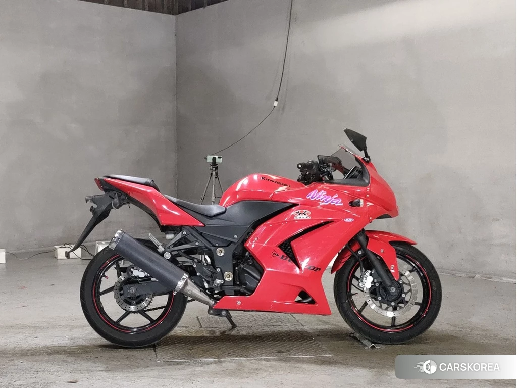 Проданный Kawasaki NINJA 250R id 4148059 из Японии