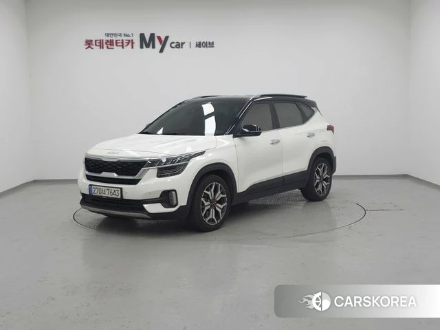 Kia Seltos 2022 Белый из Кореи