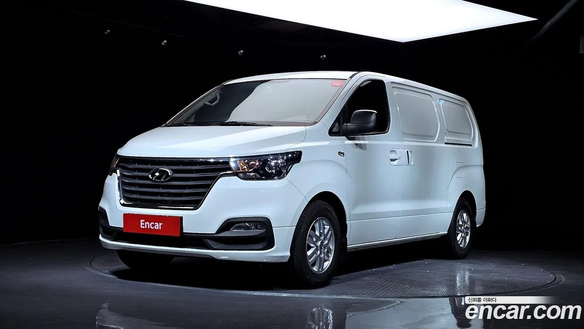 Hyundai The New Grand Starex 2019 Белый из Кореи