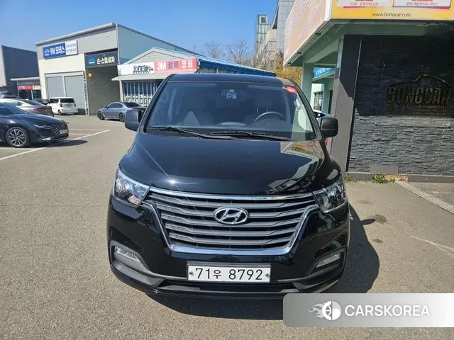 Hyundai The New Grand Starex 2019 Черный из Кореи
