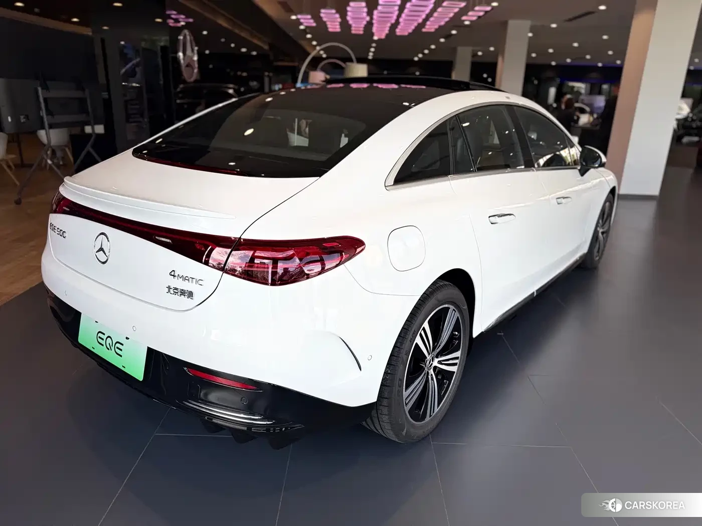 Mercedes-Benz EQE 2025 Белый из Китая
