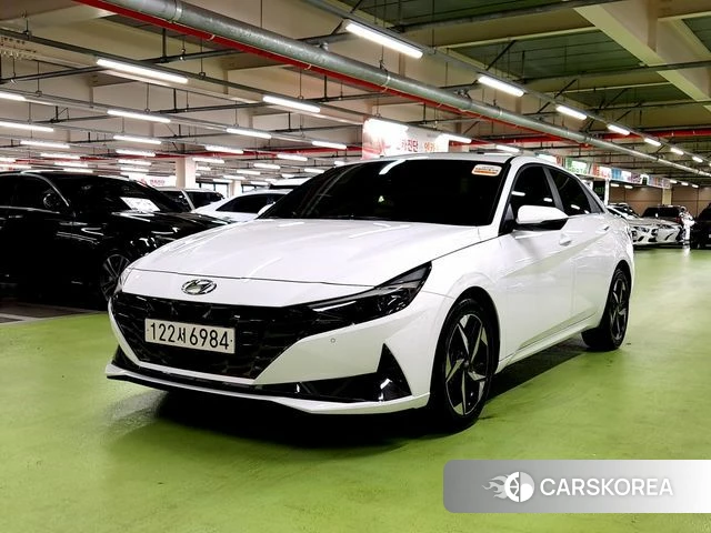 Hyundai Avante (CN7) 2023 Белый из Кореи