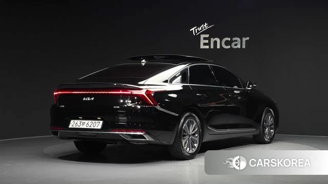 Kia K8 Hybrid 2022 Черный из Кореи