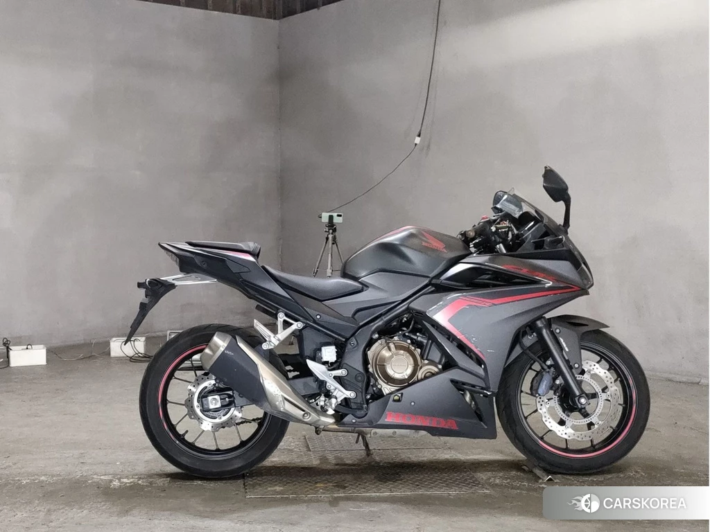 Проданный Honda CBR400R 2020 из Японии, фото 2