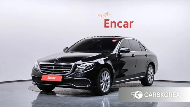 Mercedes-Benz E-Class W213 2018 Черный из Кореи