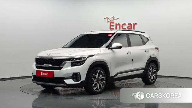 Kia Seltos 2022 Белый из Кореи