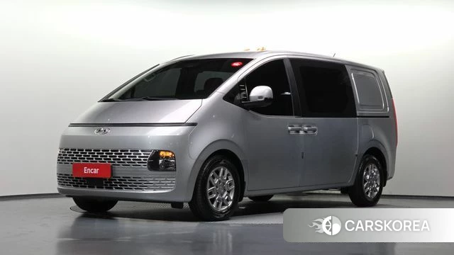 Hyundai Staria 2021 Серебряный из Кореи