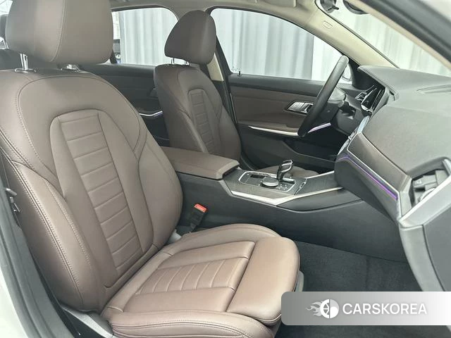 BMW 3 series 2021 Белый из Китая