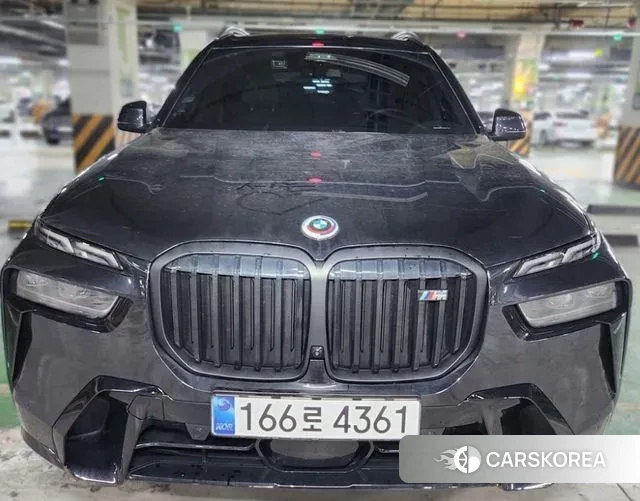 BMW X7 (G07) 2025 Черный из Кореи